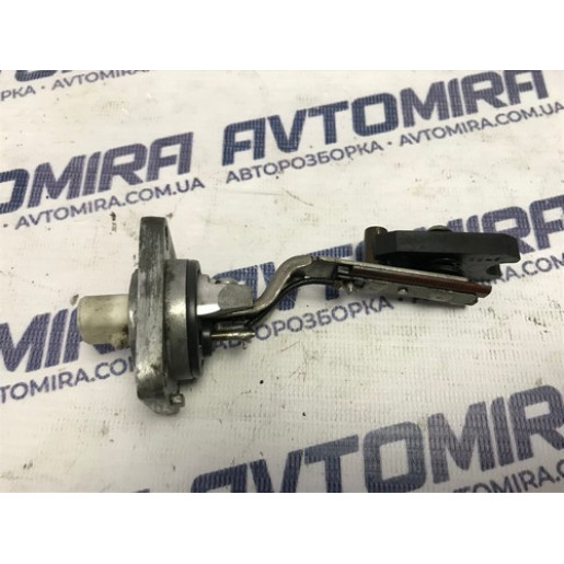 Датчик уровня масла Hyundai Santa FE II 2.2 CRDI 2005-2009 9478027000